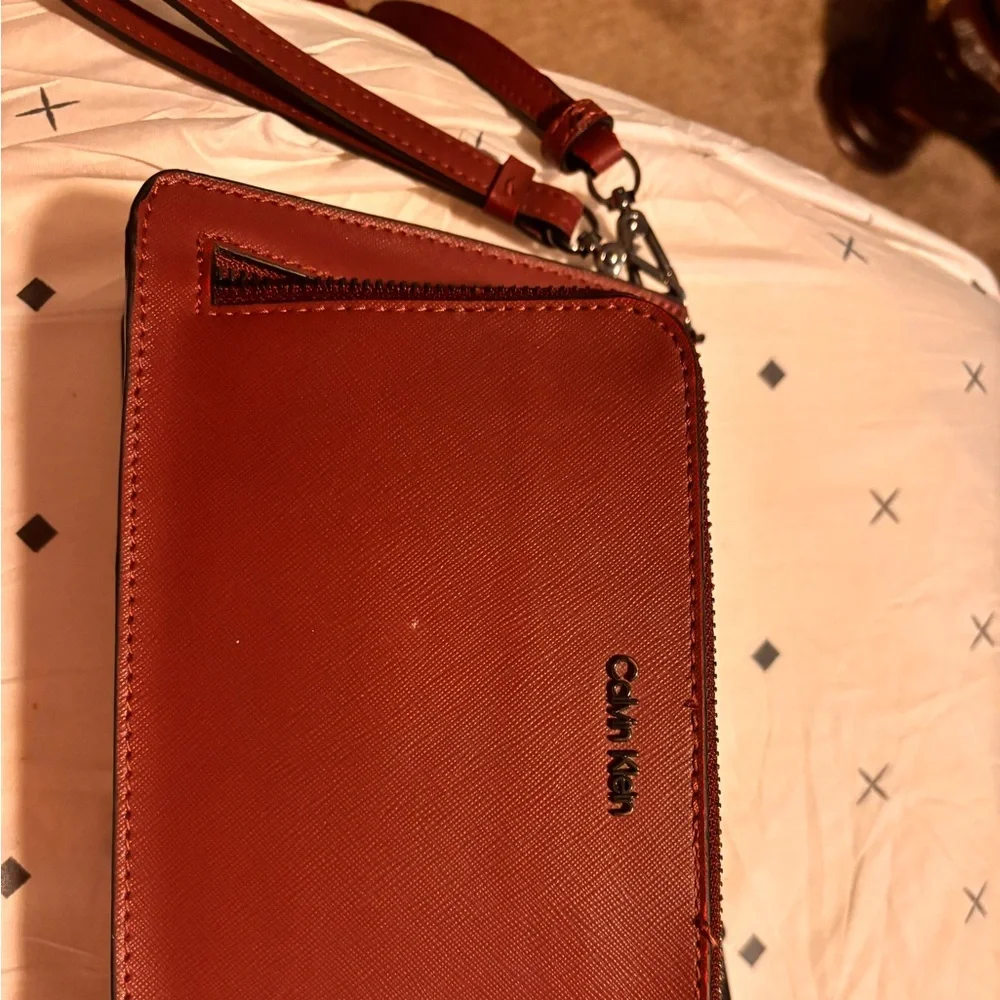 Small Neutral Tote with Brown Trim - Picture 4 of 5
